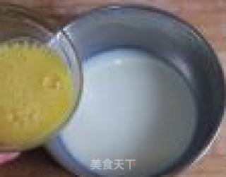 焦糖布丁的做法步骤：2