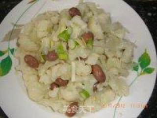 花菜拌花生的做法步骤：5