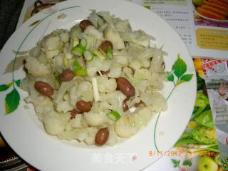 花菜拌花生的做法步骤：6