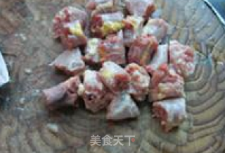油豆腐烩鸭脖子的做法步骤：1