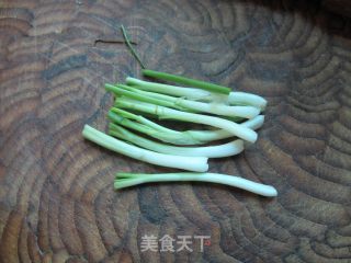 油豆腐烩鸭脖子的做法步骤：3