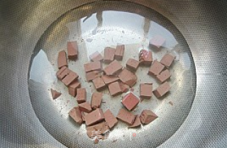 鸭血粉丝汤的做法步骤：5