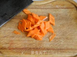 香菠鸡块的做法步骤：2