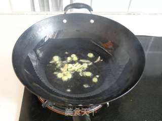 香菠鸡块的做法步骤：4