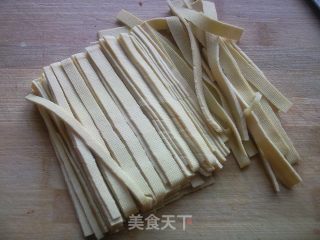 鸡汤干豆腐锅的做法步骤：4