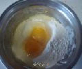 鸡蛋面粉饼的做法步骤：2