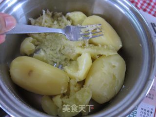 软绵绵奶香味十足の【马铃薯泥】的做法步骤：3