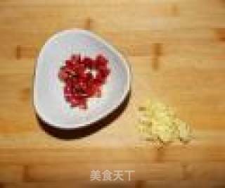 黄豆烧咸鱼块的做法步骤：5
