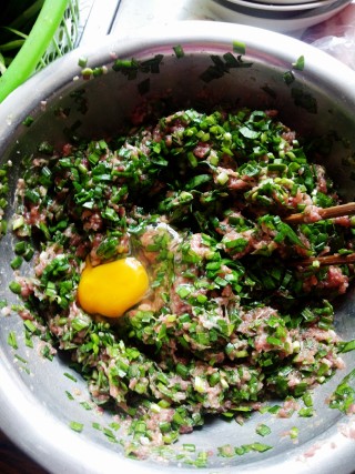 韭菜肉馅鸡蛋饺子的做法步骤：6