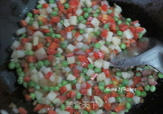 腊肉糯米饭的做法步骤：7