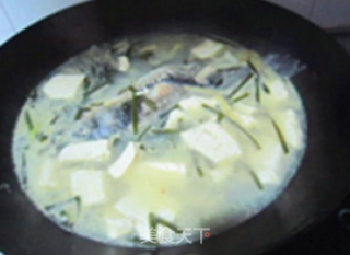【海带豆腐鲫鱼汤】--孕妈咪36周菜谱的做法步骤：10