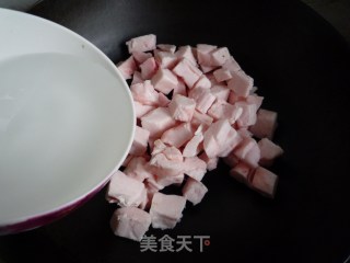 熬猪油的做法步骤：2