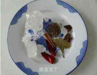 自制春游最佳小零食——咖喱牛肉干的做法步骤：3