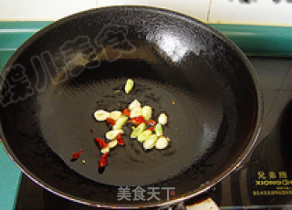 豆腐结炒有机黑豆芽的做法步骤：7