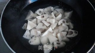 酸辣藕丁的做法步骤：4