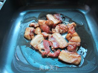 家常下饭菜----酱香肉蒸腌辣椒的做法步骤：4