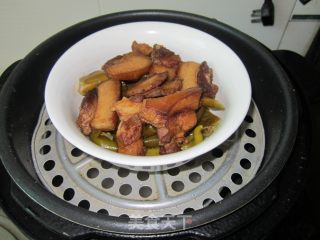 家常下饭菜----酱香肉蒸腌辣椒的做法步骤：7