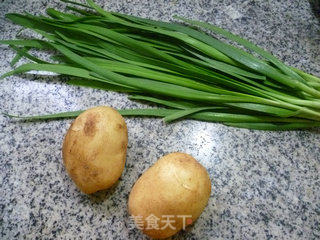 韭菜土豆丝的做法