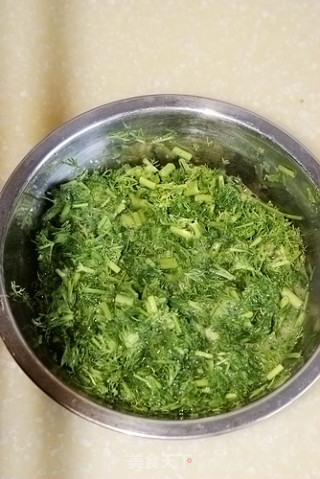 春天绿色美食系列一[茴香鸡蛋饼]的做法步骤：4