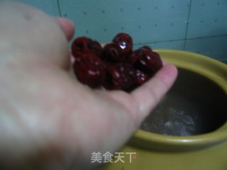 女人最需要的一份补血养颜汤--【红豆红枣仔排汤】的做法步骤：9