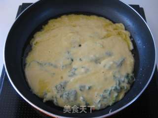 芹菜叶鸡蛋饼的做法步骤：7
