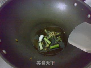 榨菜甜椒牛肉粒的做法步骤：3