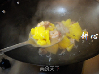 菠萝炒虾的做法步骤：11
