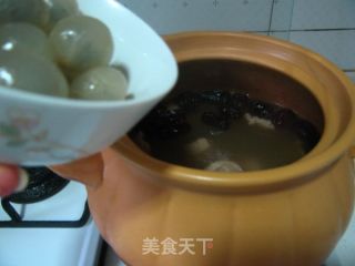 女性朋友的益气养血养生汤--【桂圆红枣小排汤】的做法步骤：8