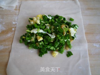 懒人版——韭菜鸡蛋盒子的做法步骤：8