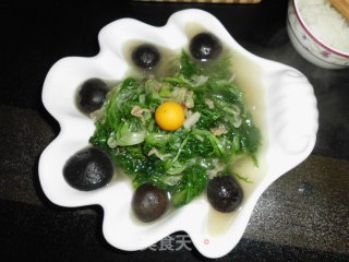 春天的盛宴——银鱼煨苦菊的做法步骤：8