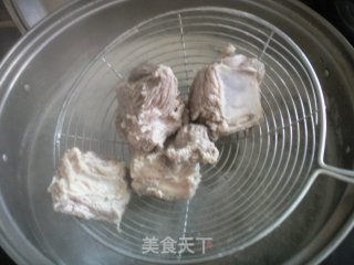 排骨压豆角的做法步骤：3