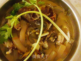 酸菜魔芋炖鱼头的做法步骤：9