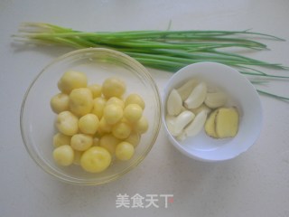 椒盐土豆的做法步骤：1