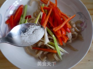 蒜苗拌肉皮的做法步骤：8