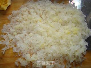 红枣银耳莲子羹的做法步骤：4