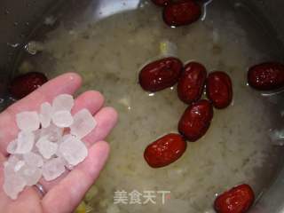 红枣银耳莲子羹的做法步骤：5