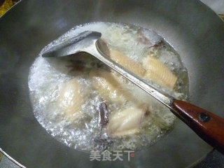豆腐干烧中翅的做法步骤：6