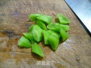 莴笋炒花菜的做法步骤：5