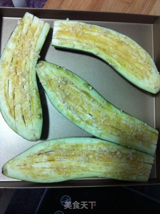 蒜香烤茄子的做法步骤：3