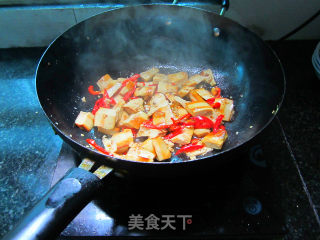 辣炒豆腐片的做法步骤：5