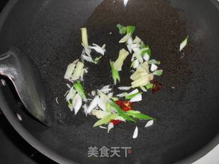 香辣小银鱼的做法步骤：2