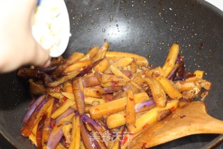 家常肉沫烧茄子的做法步骤：5
