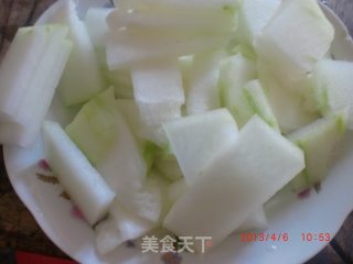 毛贝炒冬瓜的做法步骤：1