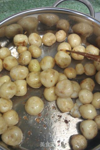 葱香糯口小土豆的做法步骤：3