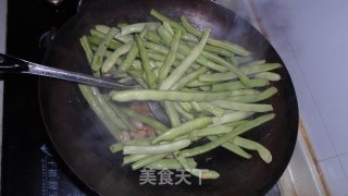 豆角炒肉的做法步骤：5