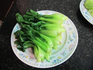 凉拌西兰花的做法步骤：3