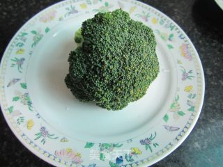 凉拌西兰花的做法步骤：4