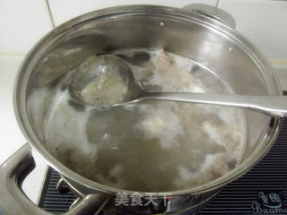 电饭锅版炖排骨的做法步骤：6