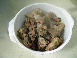 电饭锅版炖排骨的做法步骤：7