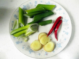电饭锅版炖排骨的做法步骤：9